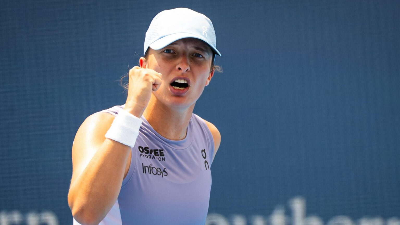 Swiatek Storms into Cincinnati Final, Set to Clash with Paolini in Rematch of Last Year’s French Open Showdown