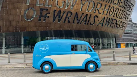 Reviving a Classic: Morris Van Transforms into All-Electric JE for a Greener Future