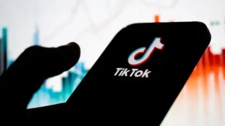 US TikTok Investors Face Uncertainty as Deal Deadline Looms Yet Again