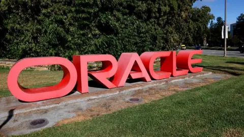 Oracle’s Stock Takes a Dive as AI Earnings Miss Expectations, Fueling Bubble Fears