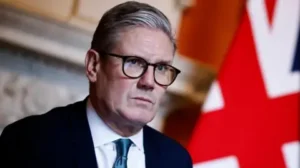 UK’s Keir Starmer Slams ‘Sickening’ Attack on Jewish Community During Bondi Beach Hanukkah Event